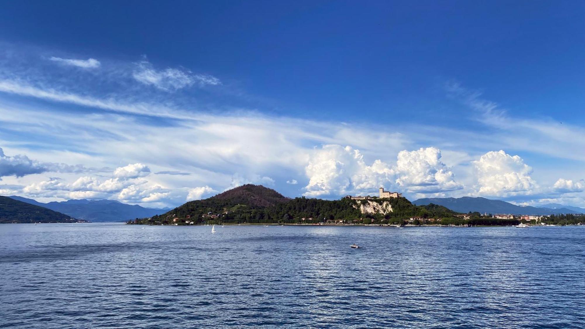 Fwl Romance On The Lake - Panorama Arona Ngoại thất bức ảnh